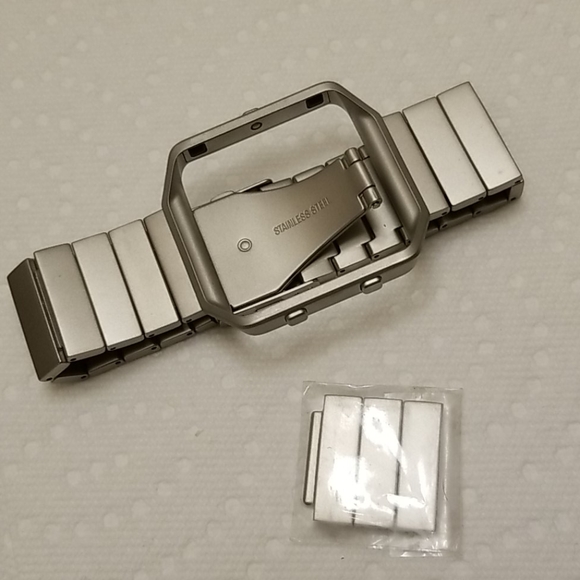 fitbit Other - Stainless Steel Fitbit Band